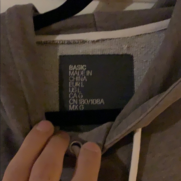 gray sweater - Picture 2 of 2